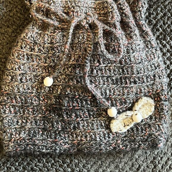 Hand Crafted Purse - Picture 3 of 4